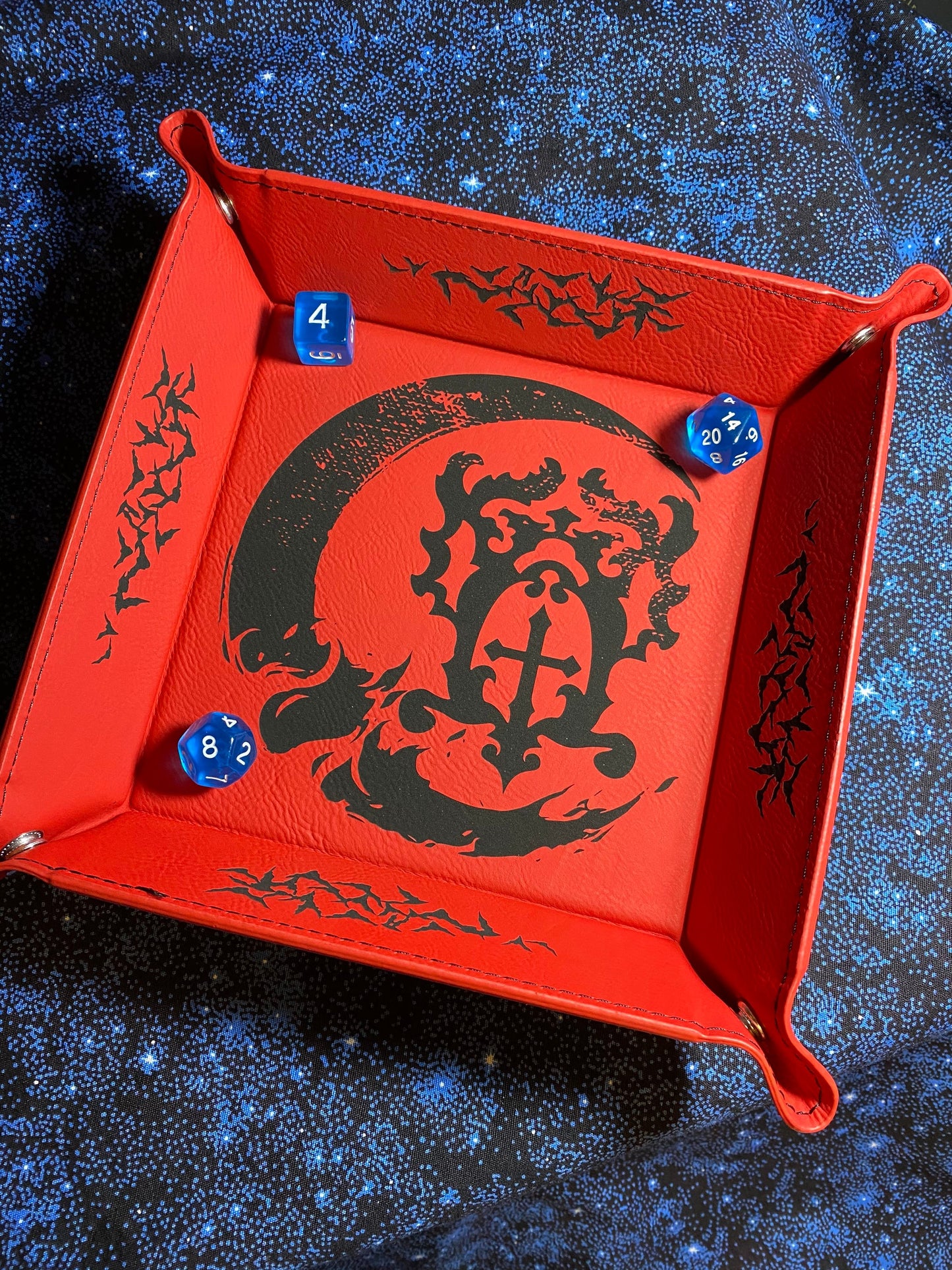 Castlevania Belmont Crest Engraved Dice Tray