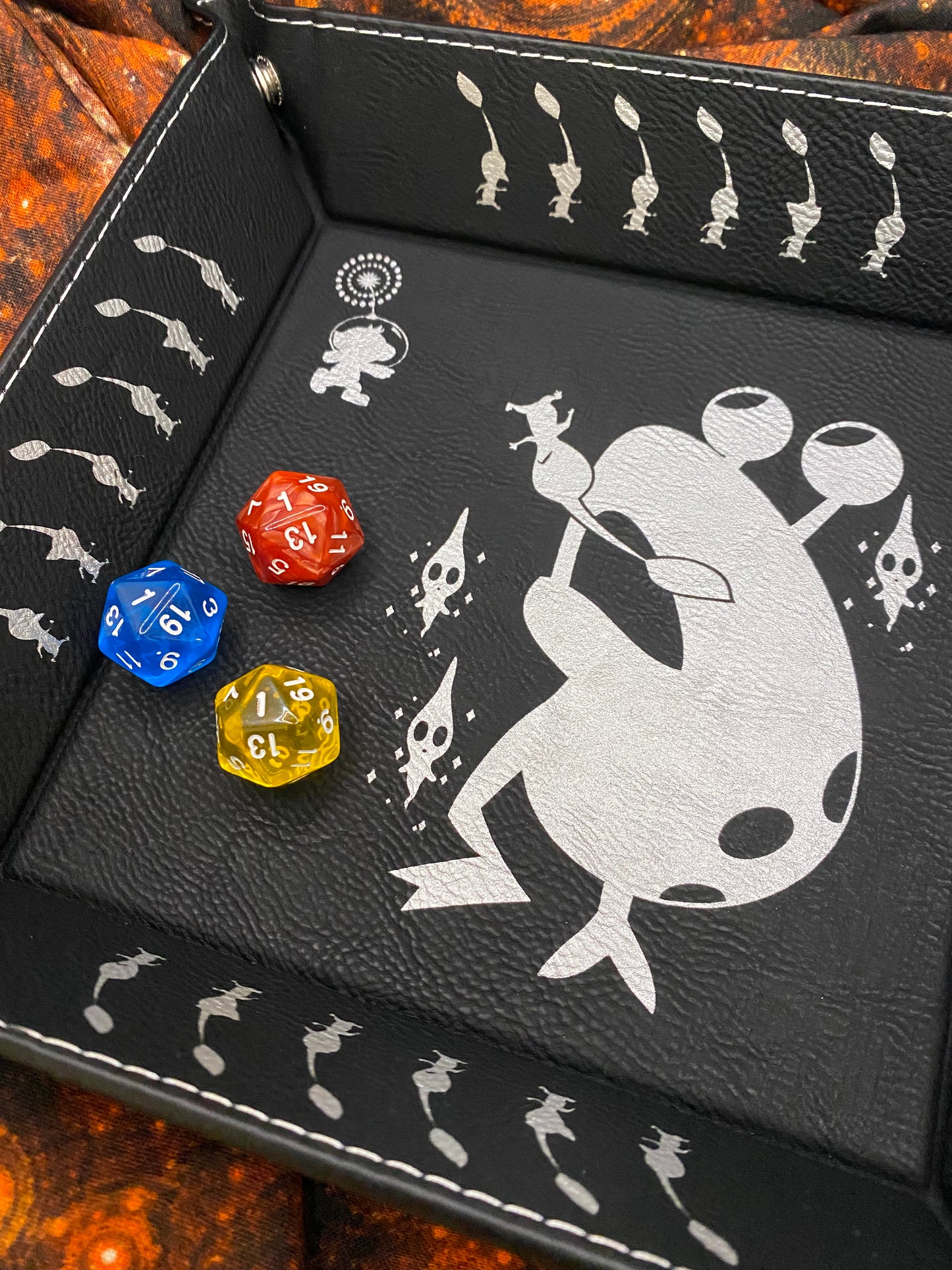 Pikmin Engraved Dice Tray